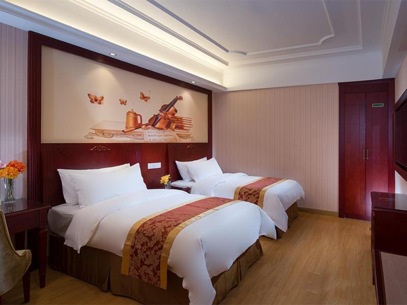 Vienna Hotel Shenzhen Exhibitian Center 2Nd 외부 사진